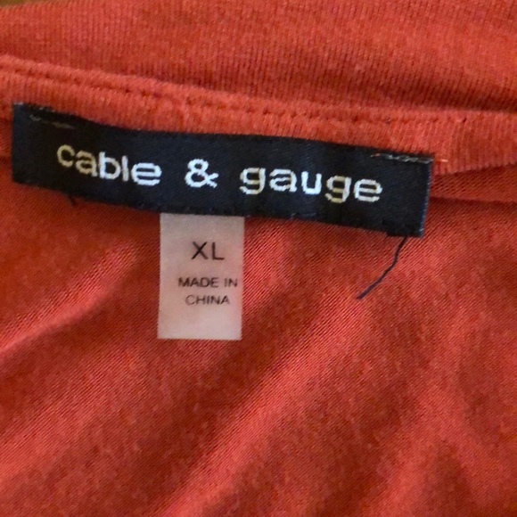 Top - Picture 4 of 4